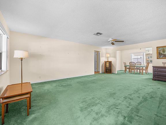 5th image of 2090 SW Park Drive