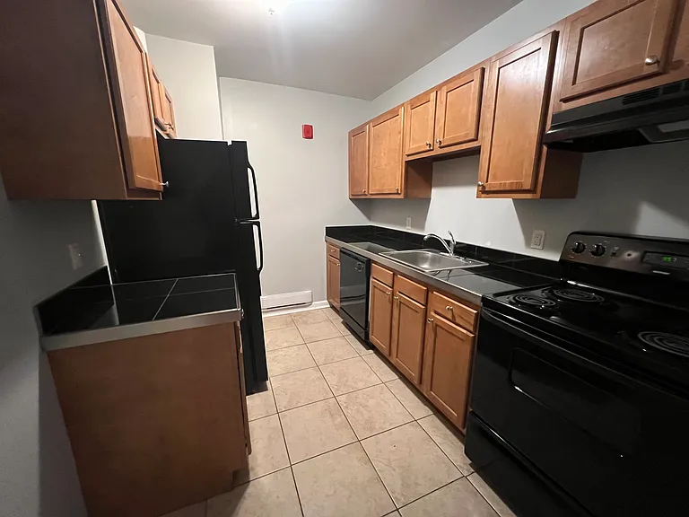 Squirrel HIll Properties — Photo 18