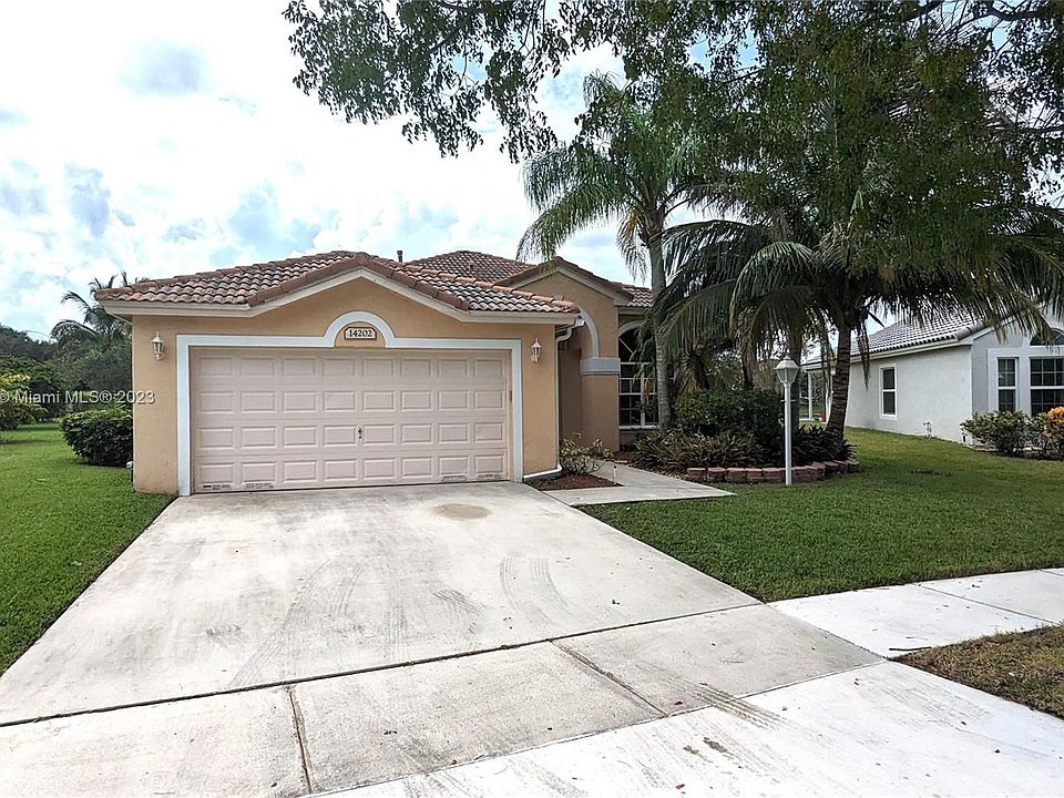 1st image of 14202 NW 20th St