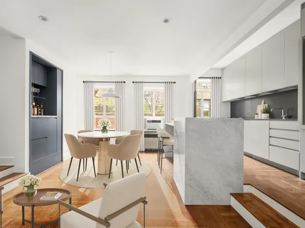 165 West 20th Street image 1 of 9