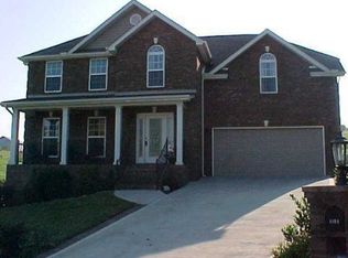 1101 Fox Ridge Dr, Powell, TN 37849