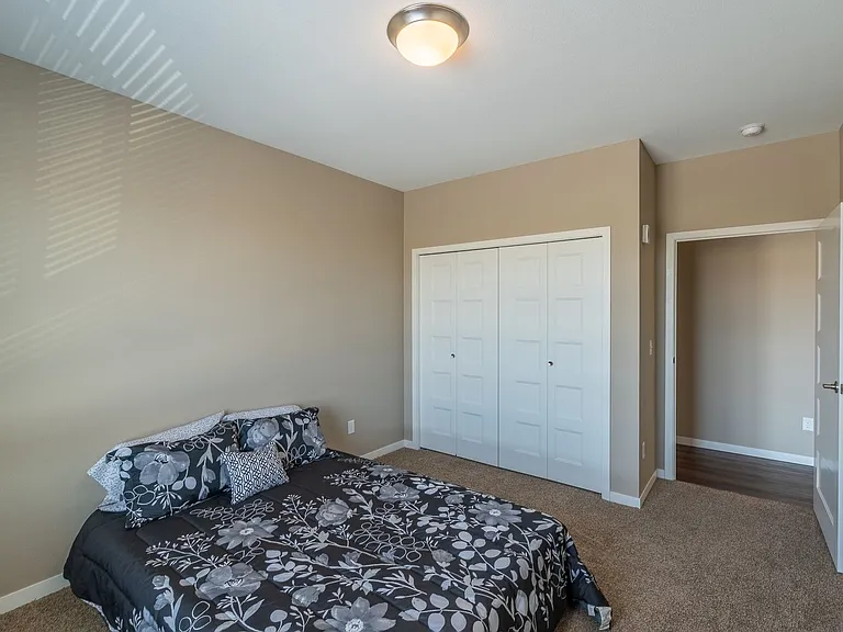 Latitude Apartments — Photo 27