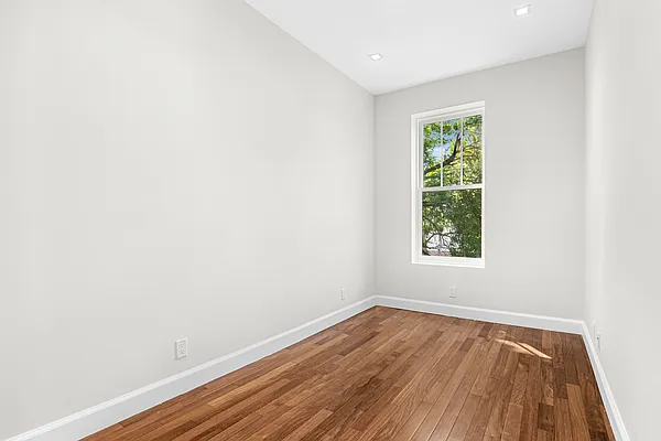 Rented by Corcoran | media 3