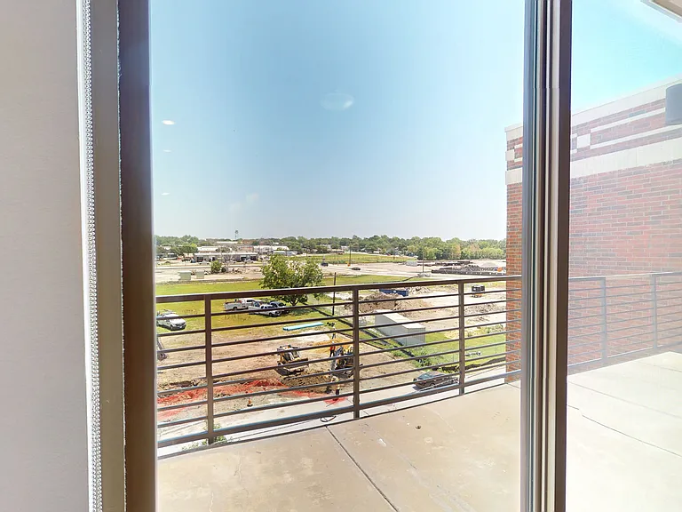 Central Square at Frisco — Photo 74