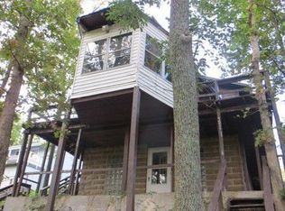 2765 Lakeshore Dr S, Goreville, IL 62939