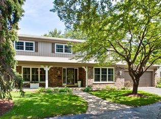 235 Green Bay Rd, Lake Bluff, IL 60044