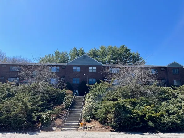 61 Spencer Rd APT 24I, Boxboro, MA 01719