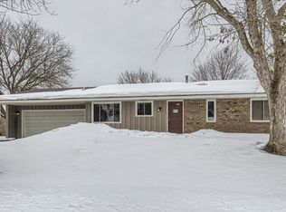 7787 Jeffery Ave S, Cottage Grove, MN 55016