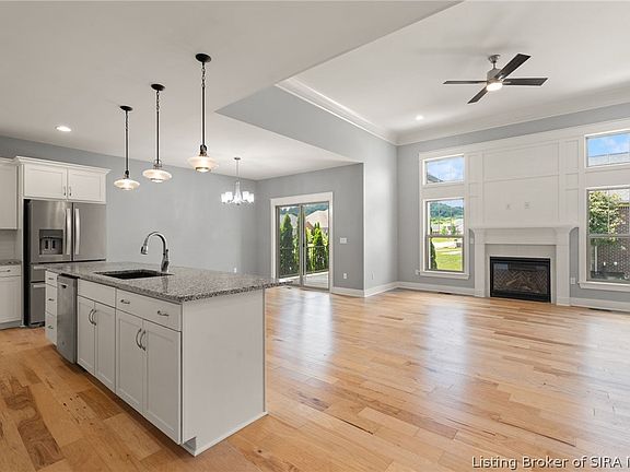 2nd image of 1009 Equine Avenue