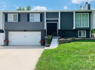 1428 Newcastle Rd, Grand Island, NE 68801