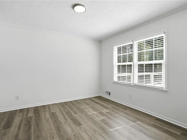 313 Summit Ridge Dr — Photo 16
