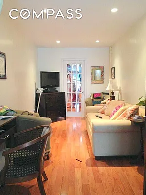 Rented by Compass | media 16