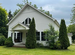 8907 Ormes Rd, Vassar, MI 48768