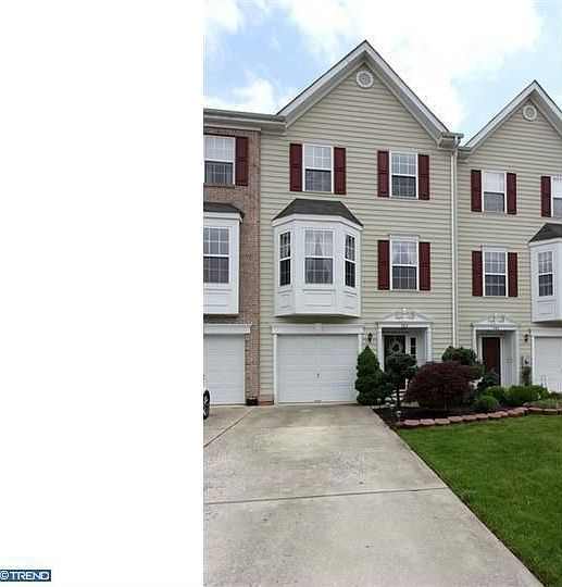 1st image of 743 Barton Run Blvd