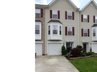743 Barton Run Blvd, Marlton, NJ 08053