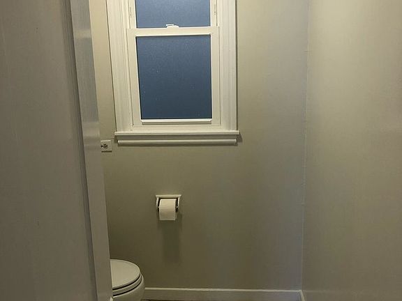 5th image of 2766 McAllister St #2