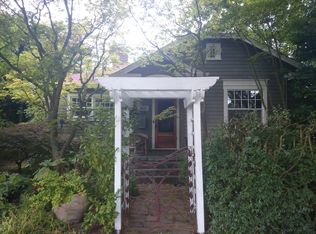 2129 47th Ave SW, Seattle, WA 98116