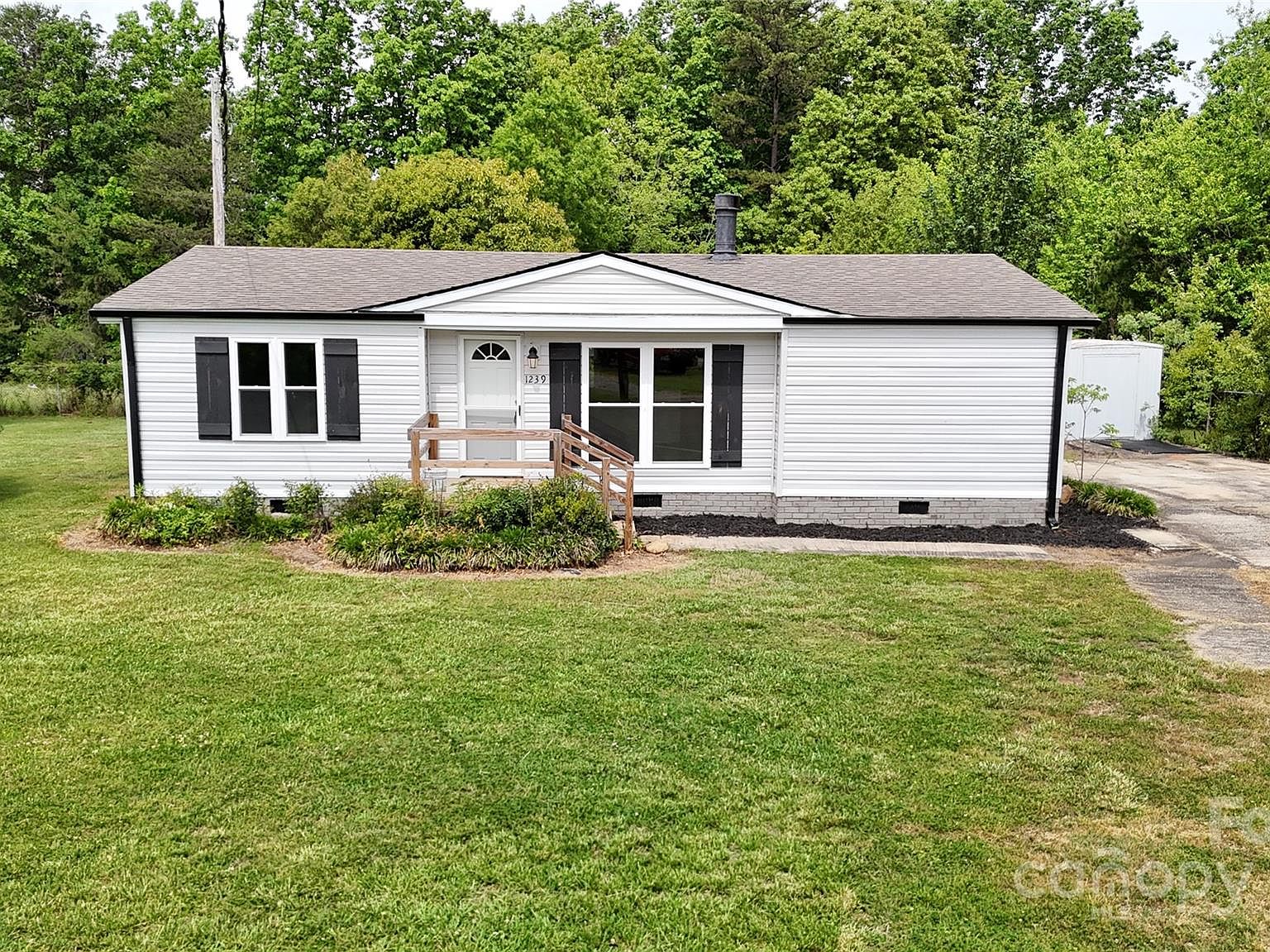 1239 Buffalo Shoals Rd, Lincolnton, NC 28092 Zillow