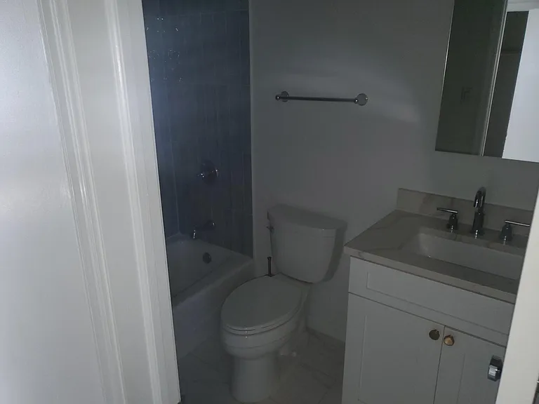 122 Stedwick Dr — Photo 10
