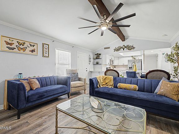 4th image of 4428 W LEWIS Avenue