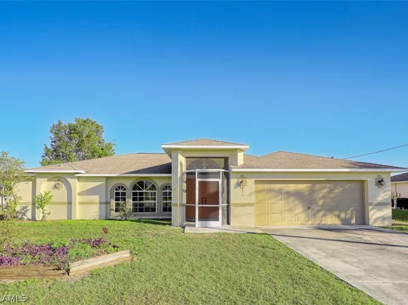870 Rue Labeau Cir, Fort Myers, FL 33913