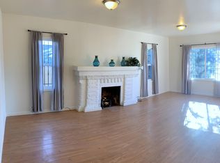 1117 W 94th St, Los Angeles, CA 90044