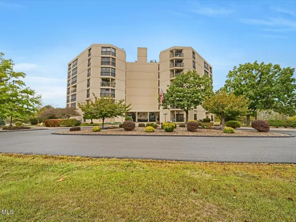 415 Parkview Ln, Altoona, PA 16601
