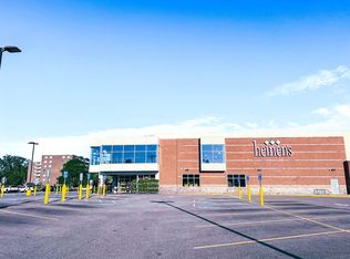 2200 Milton Rd #HT-110, Cleveland, OH 44118
