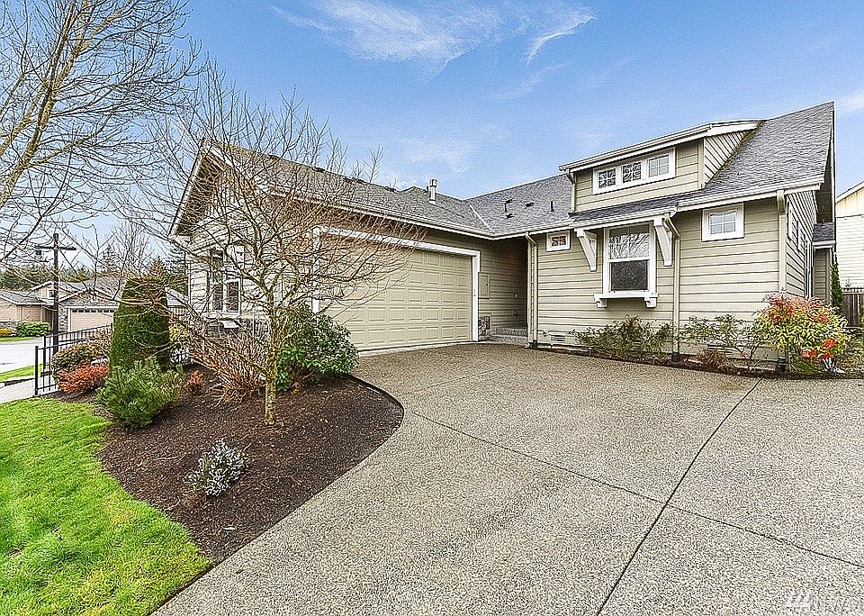 1st image of 13333 Mahonia Pl NE