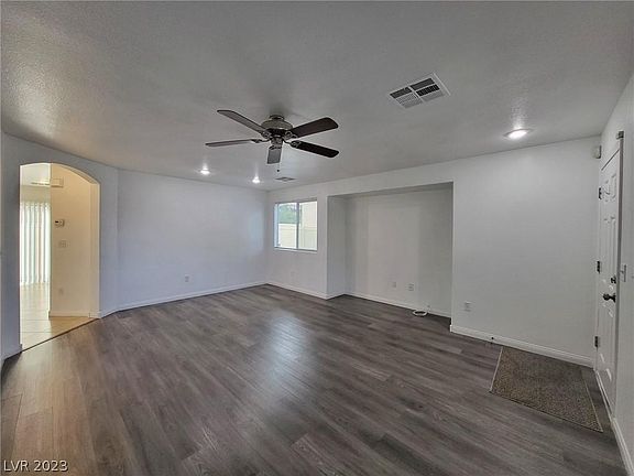 5th image of 9148 Giardino Villa St