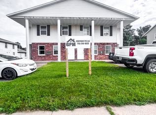 3210 Oak Knoll, Eau Claire, WI 54701
