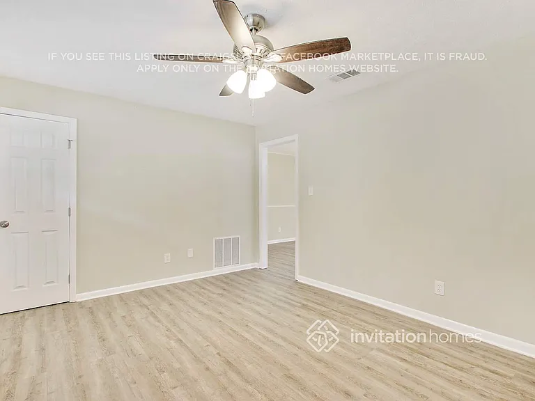 7110 Carolyn Cir — Photo 5