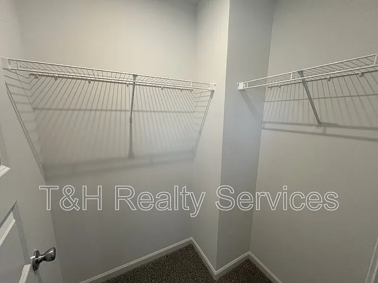 4801 Summerfield Dr — Photo 42