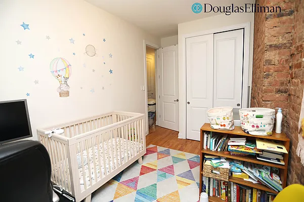 Rented by Douglas Elliman | media 10