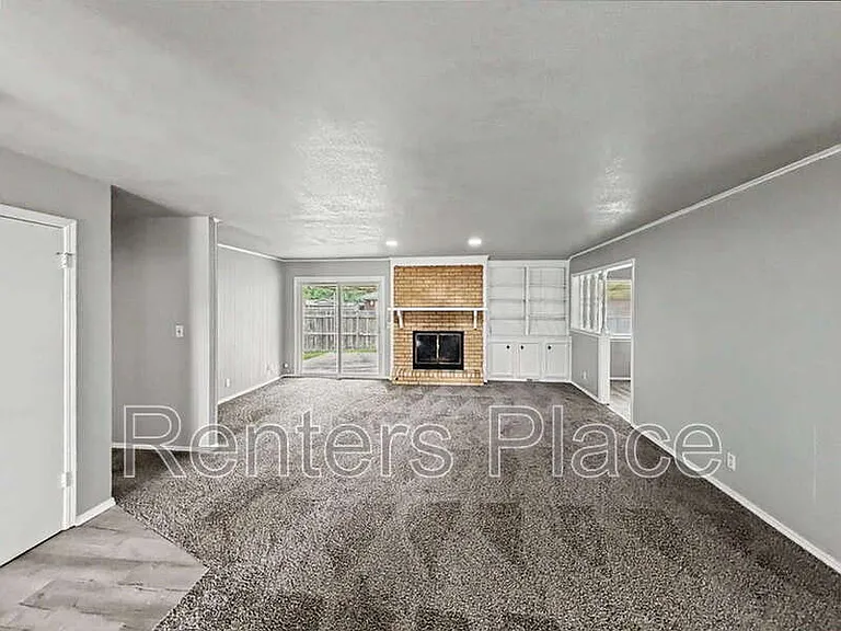 5210 S 74th East Ave — Photo 7