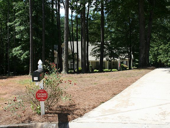 3rd image of 71 Meadows Creek Ln