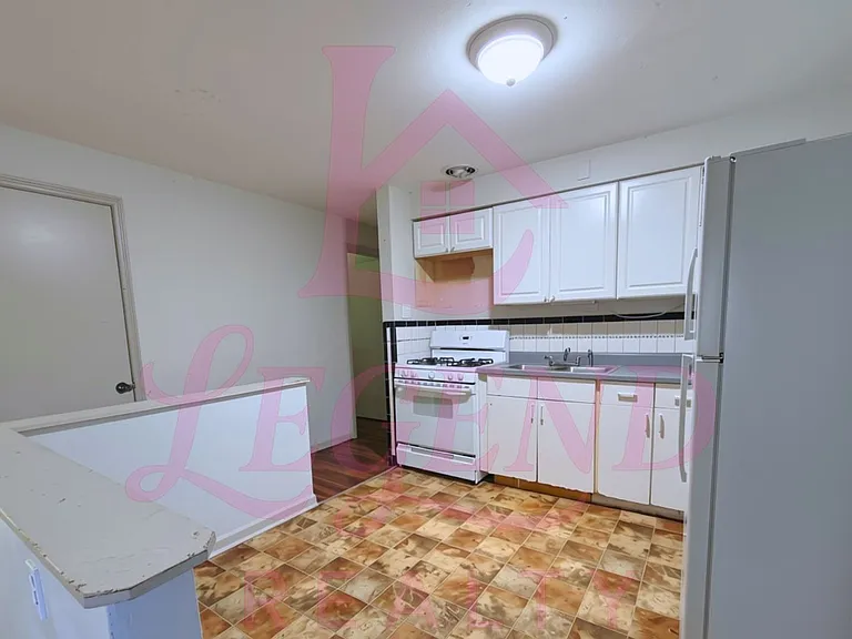 10413 Ewell Dr — Photo 5