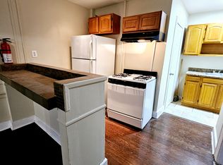 60 Wilkinson Ave #1A, Jersey City, NJ 07305