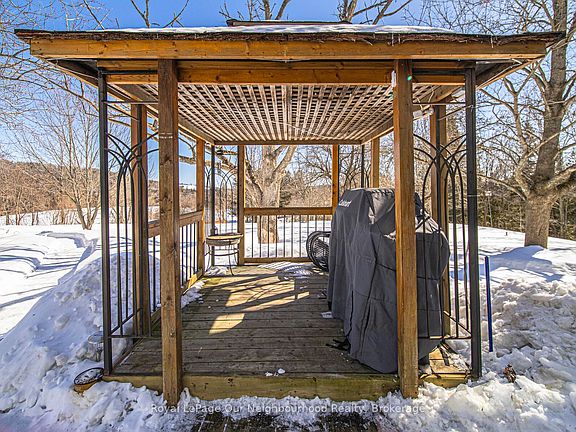 4th image of 154 Collin Rd