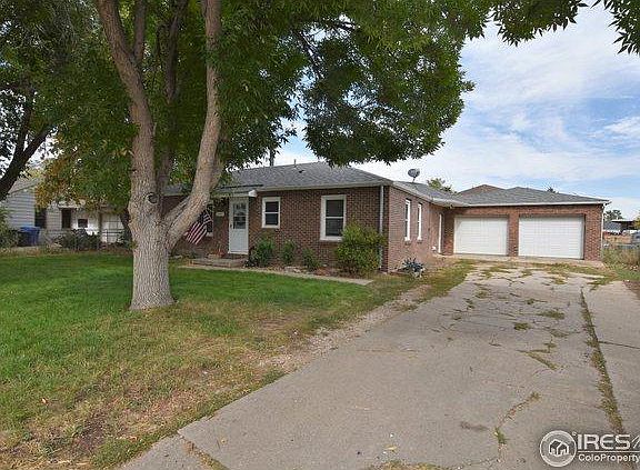 2nd image of 2425 Mountain View Dr