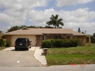 18044 Doral Dr, Fort Myers, FL 33967