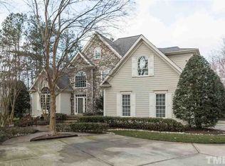 108 Highcrest Ct, Holly Springs, NC 27540