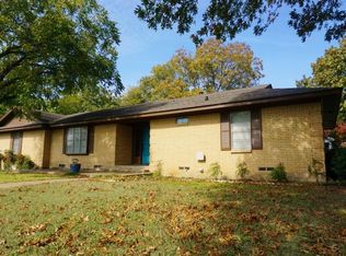 803 W Avenue H, Midlothian, TX 76065