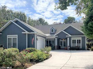 21 Baywalk Ct, Gulf Shores, AL 36542