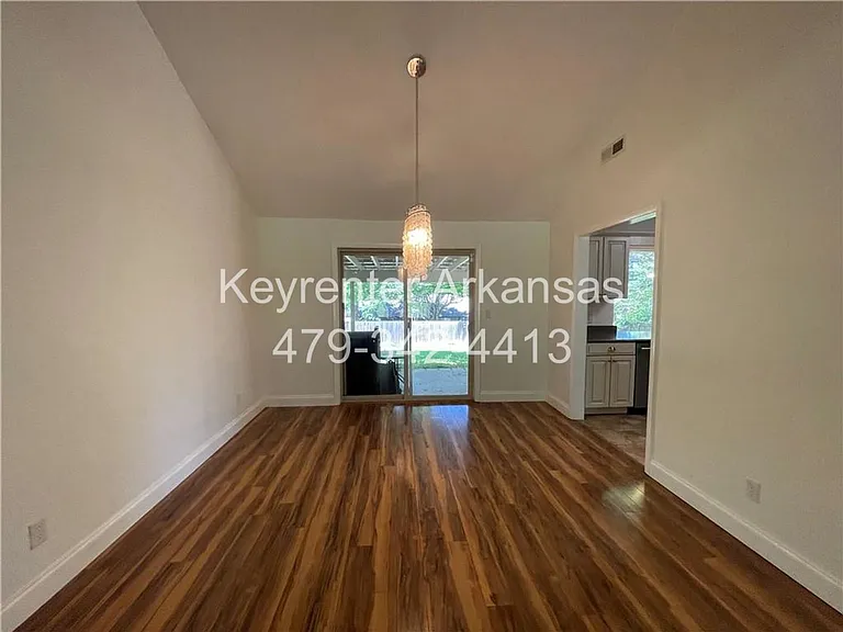 202 Lake Rd — Photo 9