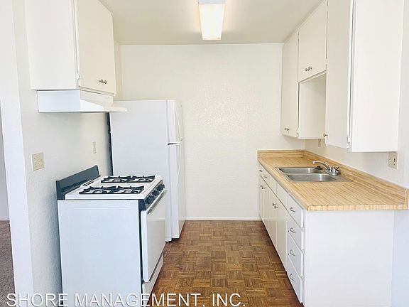 5th image of 4313 Everts St