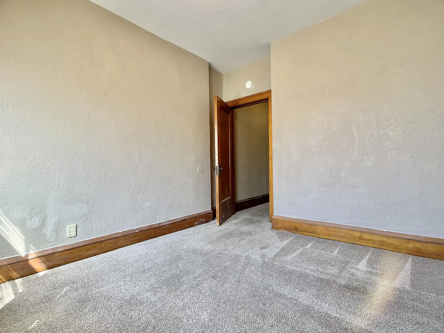 Wesley Place — Photo 1