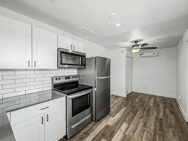 2706 W Missouri Ave #1 — Photo 7
