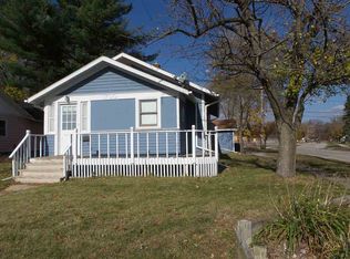 1700 W Lexington Ave, Elkhart, IN 46514