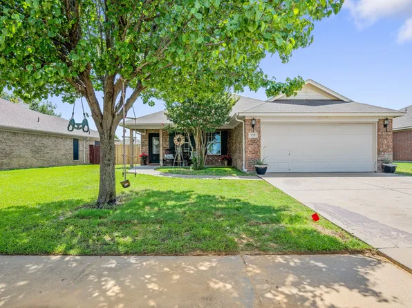 105 Pebble Creek Way, Alvarado, TX 76009